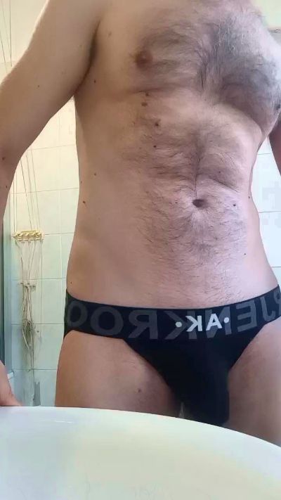 BLU_KORALYN live cam on Cam4