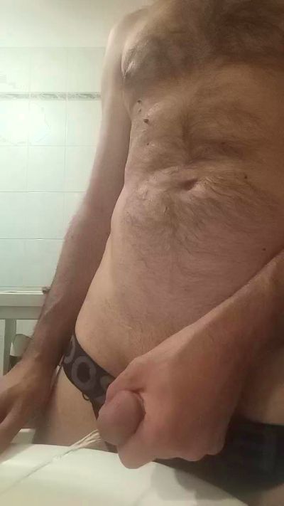 BLU_KORALYN live cam on Cam4