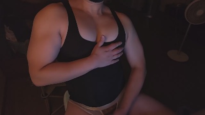 BO2021 live cam on Cam4