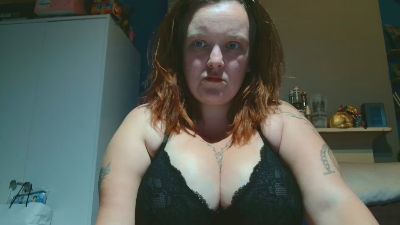 BUSTYBELLA live cam on Cam4