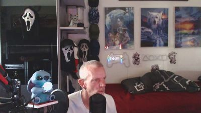 BaNaNeNOrAnGeN live cam on Cam4
