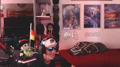 BaNaNeNOrAnGeN live cam on Cam4