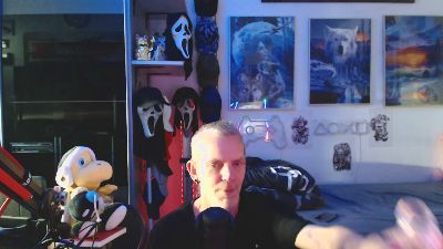 BaNaNeNOrAnGeN live cam on Cam4