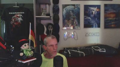BaNaNeNOrAnGeN live cam on Cam4
