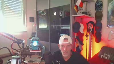 BaNaNeNOrAnGeN live cam on Cam4
