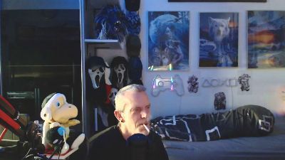 BaNaNeNOrAnGeN live cam on Cam4