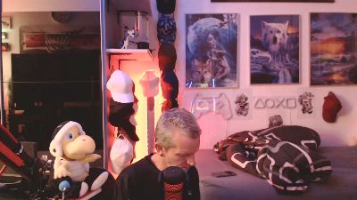 BaNaNeNOrAnGeN live cam on Cam4