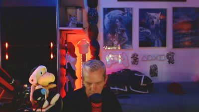 BaNaNeNOrAnGeN live cam on Cam4