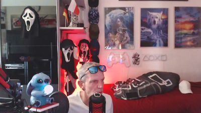 BaNaNeNOrAnGeN live cam on Cam4