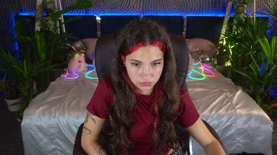 BabyFlowerr live cam on Cam4