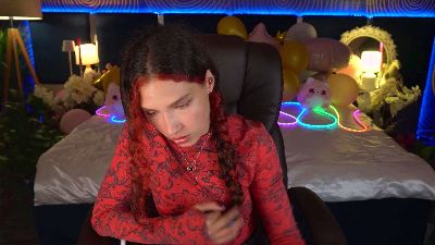 BabyFlowerr live cam on Cam4