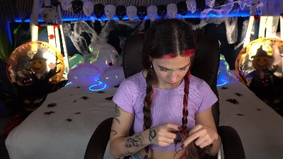 BabyFlowerr live cam on Cam4