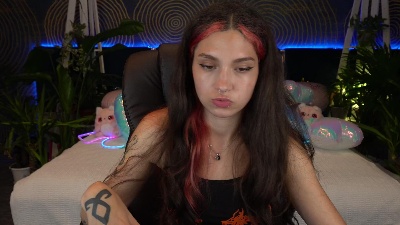 BabyFlowerr live cam on Cam4