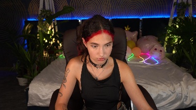 BabyFlowerr live cam on Cam4