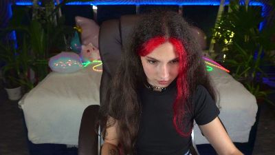 BabyFlowerr live cam on Cam4