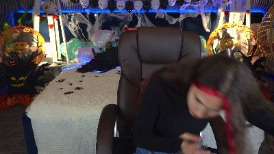 BabyFlowerr live cam on Cam4
