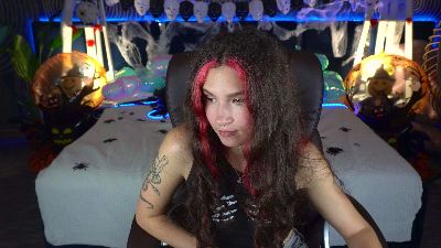 BabyFlowerr live cam on Cam4