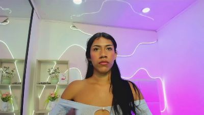 BabySoffia live cam on Cam4