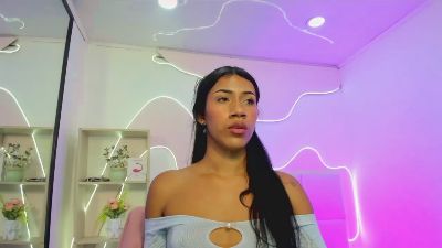 BabySoffia live cam on Cam4