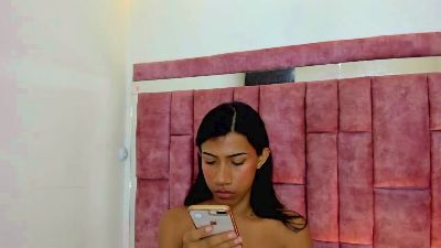 BabySoffia live cam on Cam4
