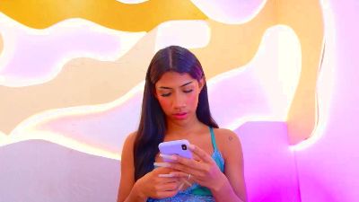 BabySoffia live cam on Cam4