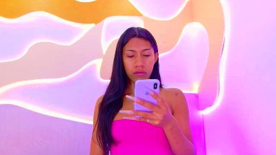 BabySoffia live cam on Cam4
