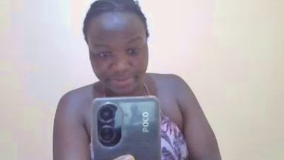 Baby_Nyash live cam on Cam4