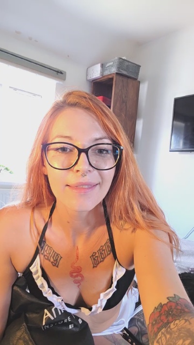 Babyblue live cam on Cam4
