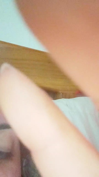Babycaalientee live cam on Cam4