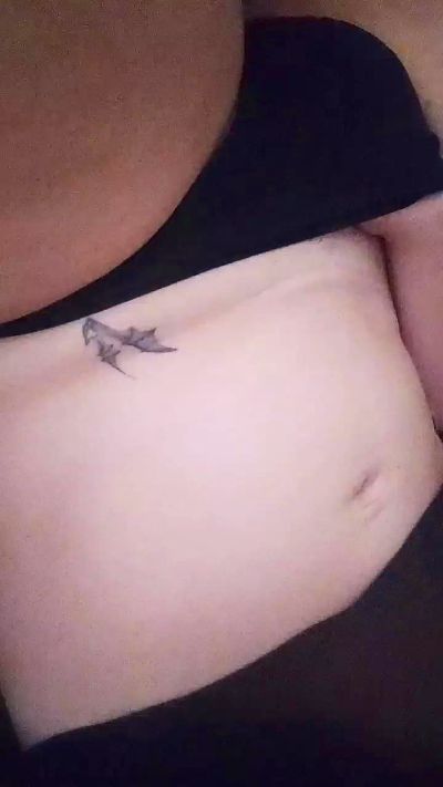 Babycaalientee live cam on Cam4