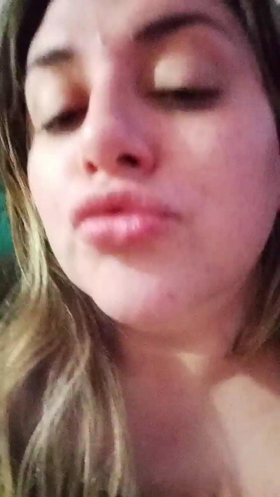 Babycaalientee live cam on Cam4