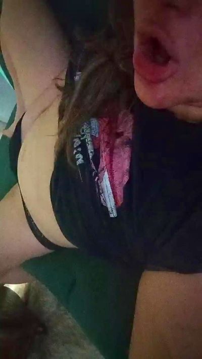 Babycaalientee live cam on Cam4
