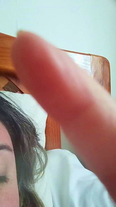 Babycaalientee live cam on Cam4