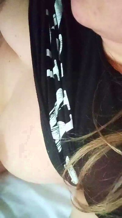 Babycaalientee live cam on Cam4