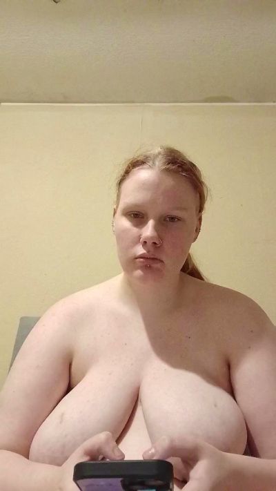 Babygirl2006 live cam on Cam4