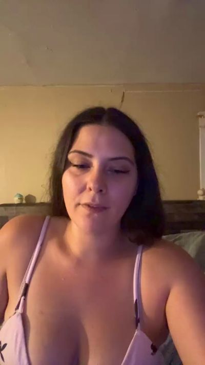 Babygurrl30 live cam on Cam4