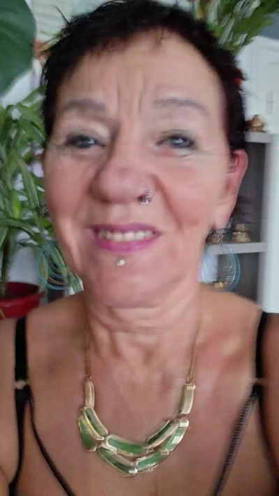 Babylove54 live cam on Cam4
