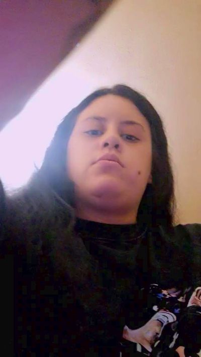 Babynessa2419 live cam on Cam4