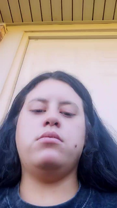 Babynessa2419 live cam on Cam4