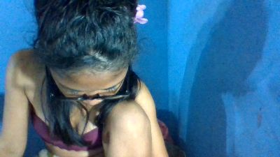 BabytatY live cam on Cam4