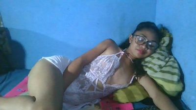 BabytatY live cam on Cam4
