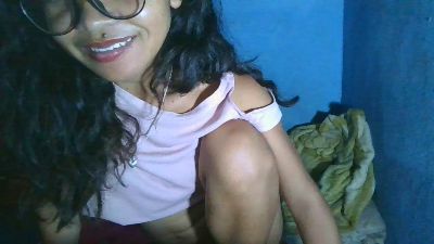 BabytatY live cam on Cam4