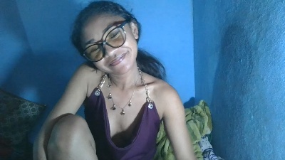 BabytatY live cam on Cam4
