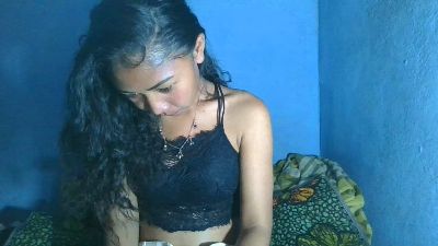 BabytatY live cam on Cam4