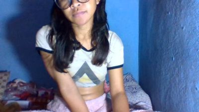 BabytatY live cam on Cam4