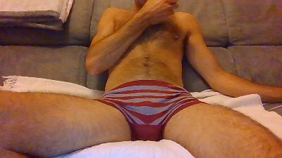 BadAssBzh56 live cam on Cam4