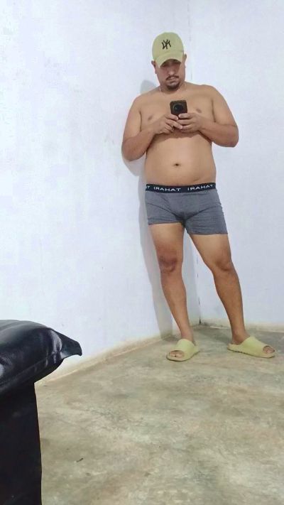 BadPapi live cam on Cam4