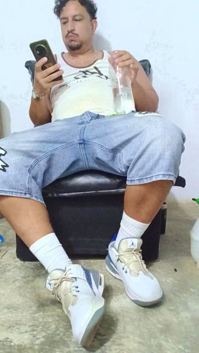BadPapi live cam on Cam4