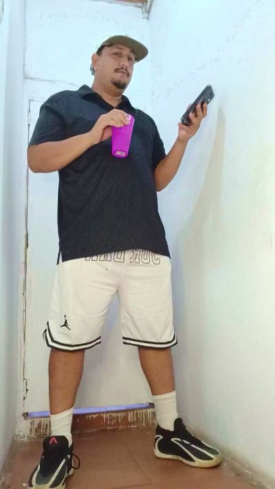 BadPapi live cam on Cam4