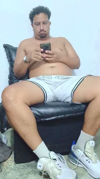 BadPapi live cam on Cam4